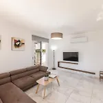 Sweet Seaview Villa