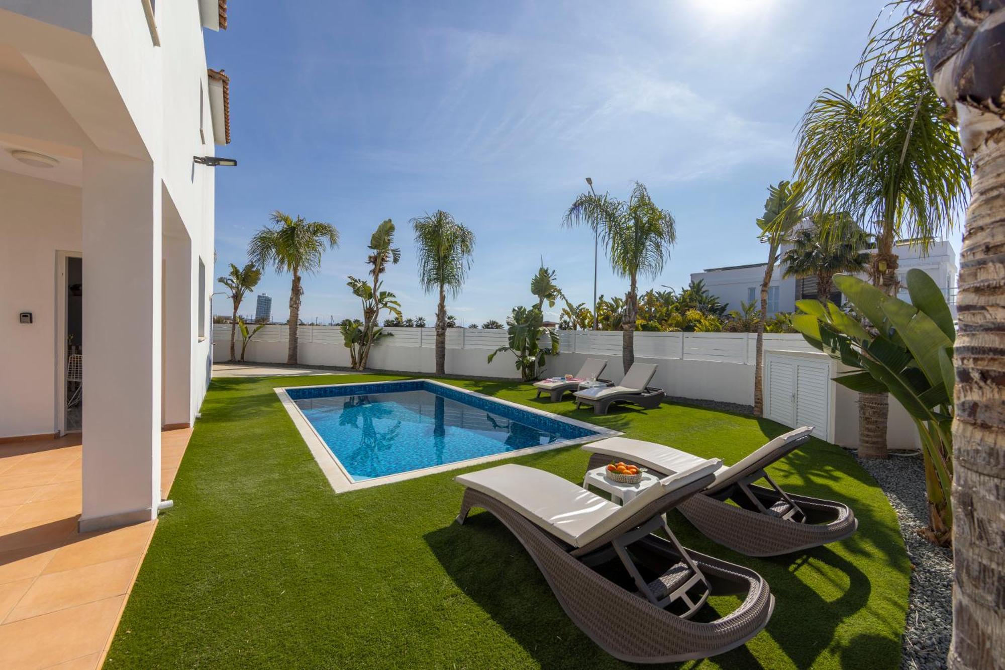 Willa Sweet Seaview Ajia Napa