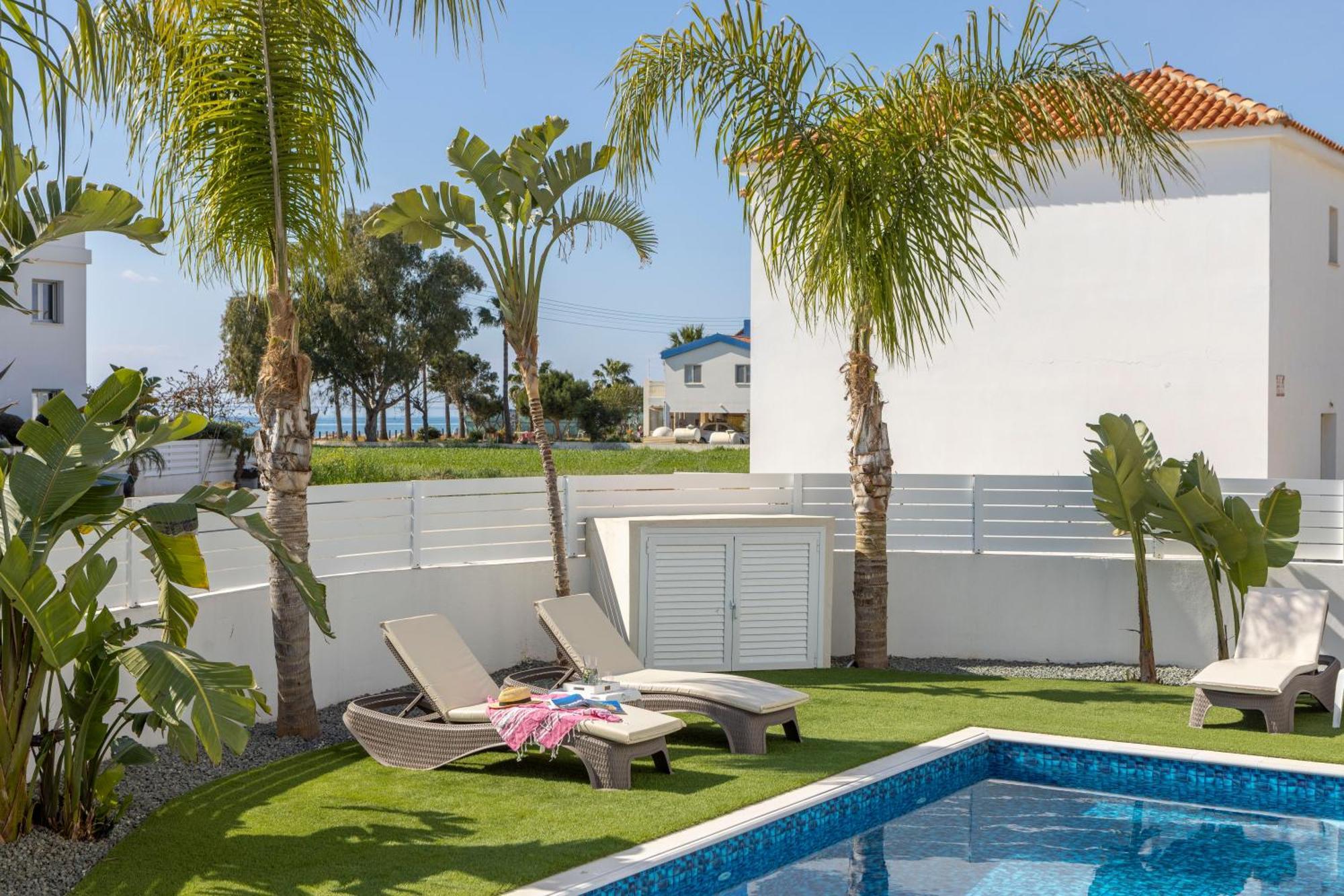 Willa Sweet Seaview